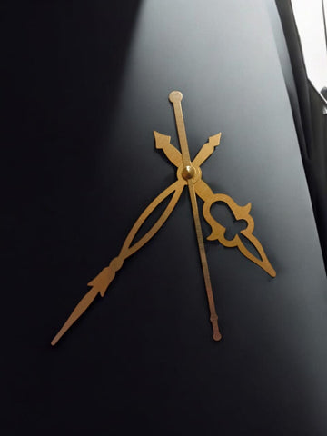 CLOCK NIDDLE GOLD