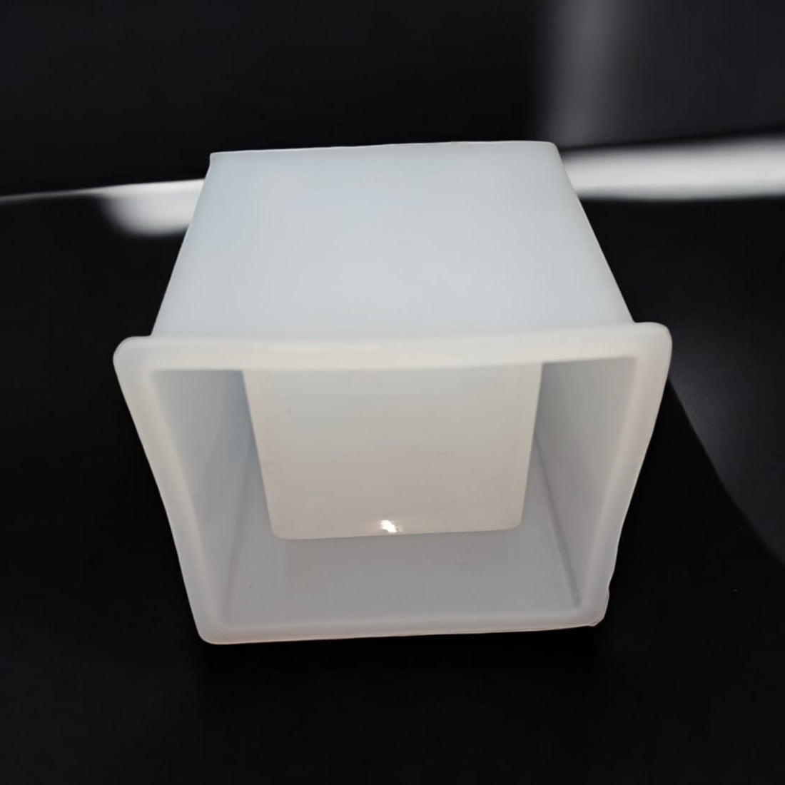 3 SQUARE PLANTER MOLD URP142