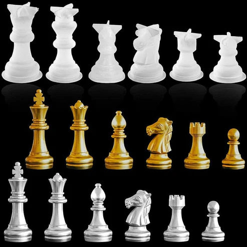 16 In 1 Set Chess Game Pieces Mould  SM0226