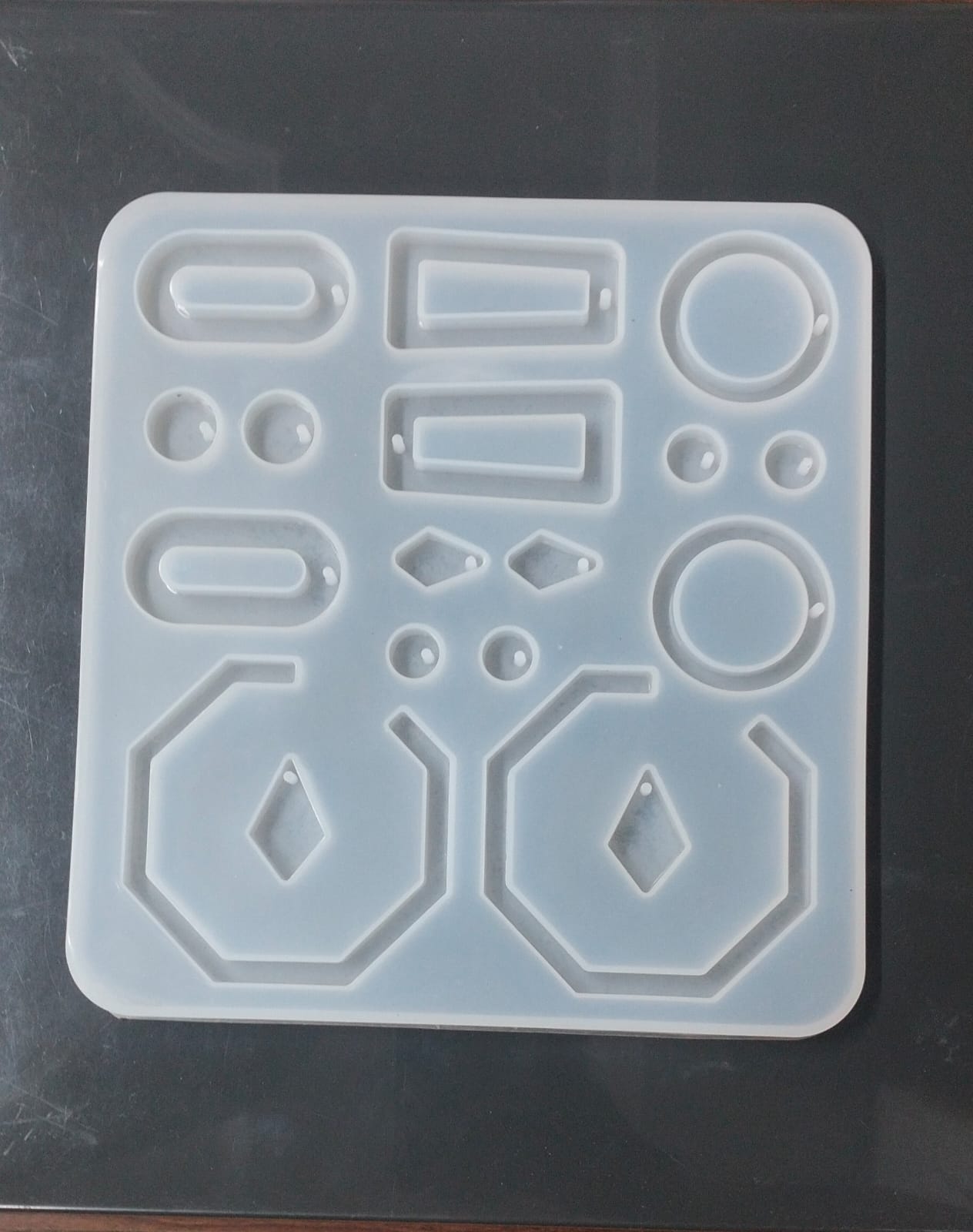 EARRING MOLD 9 SHAPE  URP207