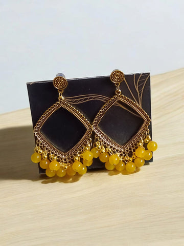 EAR RING JHUMKA GOLD WITH MOTI