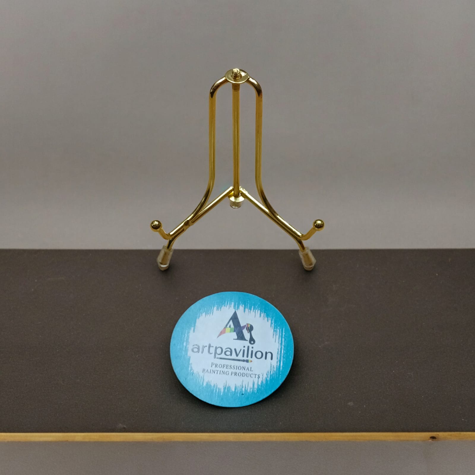 METAL FOLDING STAND
