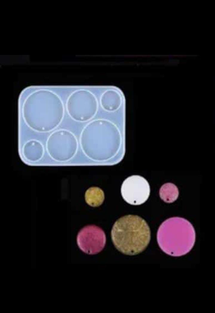6 Cavity Round Jewellery & Keychain Mould SRN284