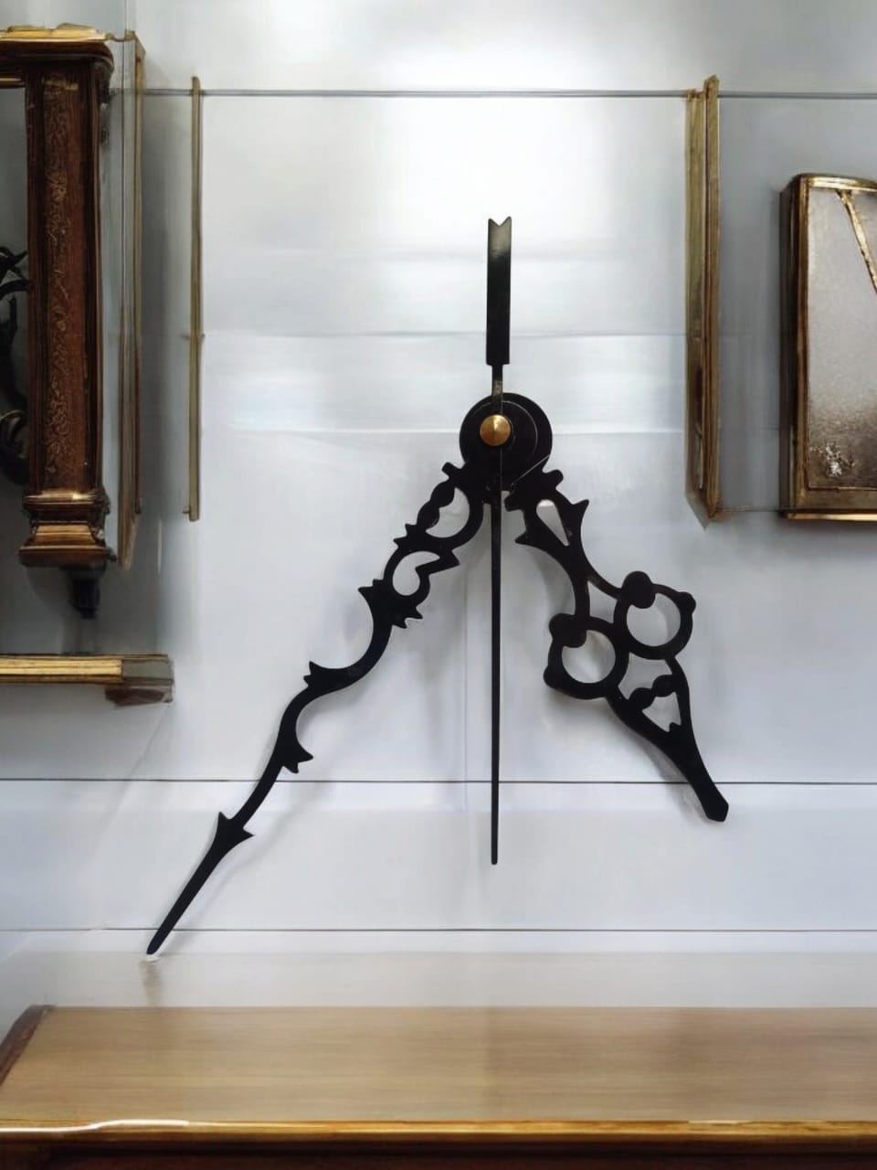 PREMIUM CLOCK NIDDLE BLACK