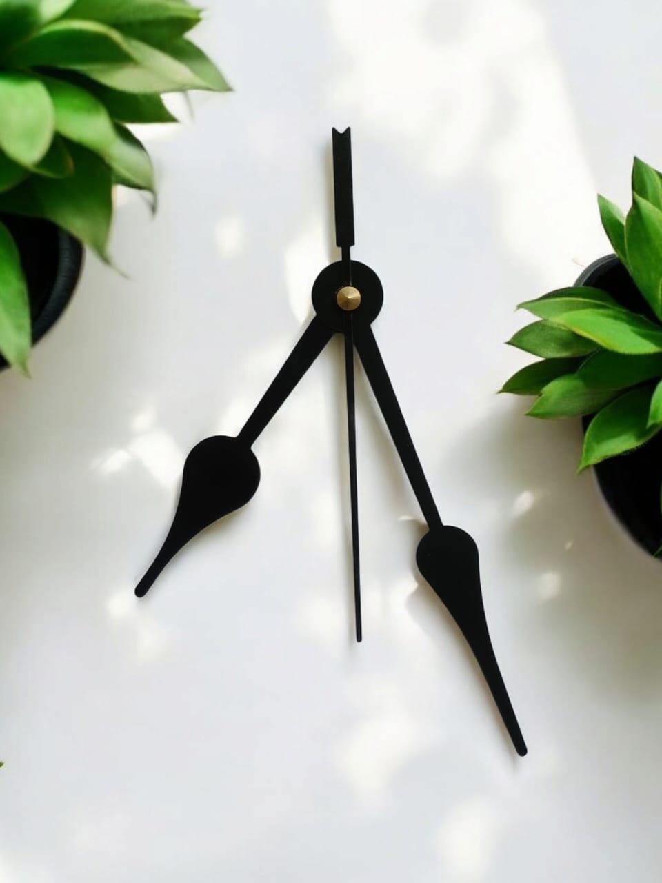 PREMIUM CLOCK NIDDLE BLACK