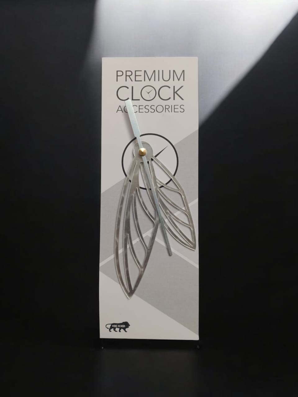 PREMIUM CLOCK NIDDLE FANCY SILVER