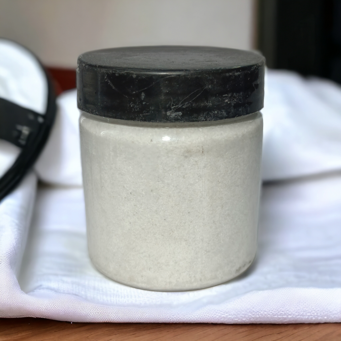 WHITE SAND