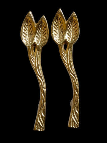 TH 4  SINGLE LEAF TRAY HANDLE